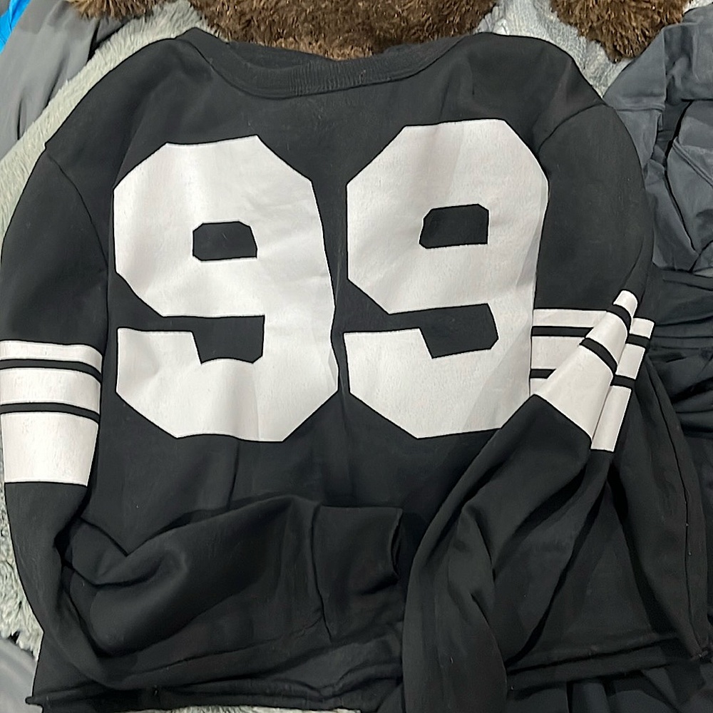 Number 99 Rue21 crop top